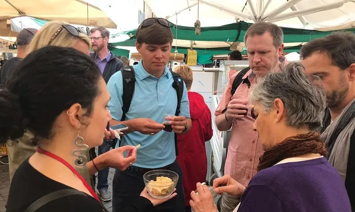 Rome Food and Wine Tour among Trevi Fountain, Pantheon and Campo De' Fiori