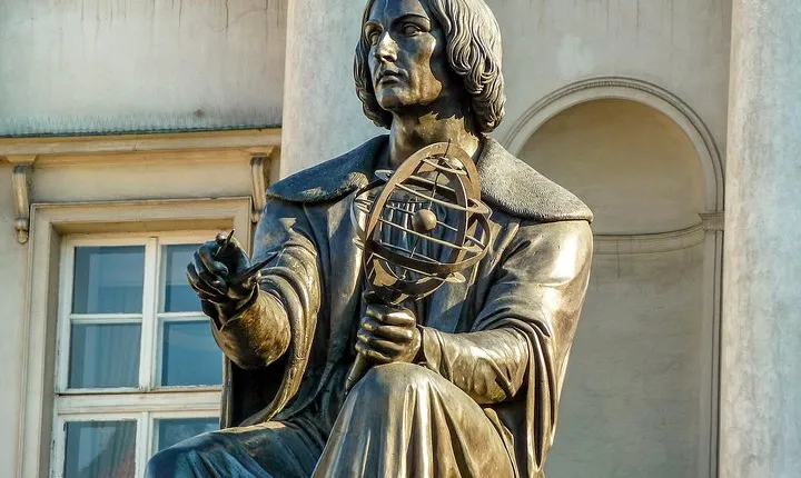 Explore Warsaw’s Art and Culture with a Local