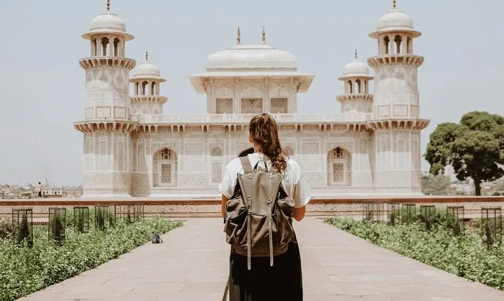 Golden Triangle and Sacred Varanasi 8 Days India Tour