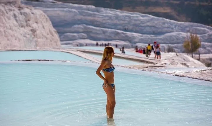 Pamukkale Hot Springs and Hierapolis Ancient City from Alanya