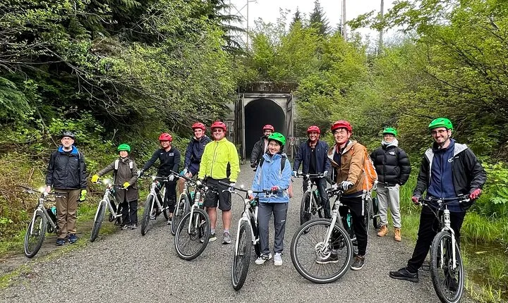 Viator Exclusive-Snoqualmie Tunnel MTN Bike Tour from Seattle
