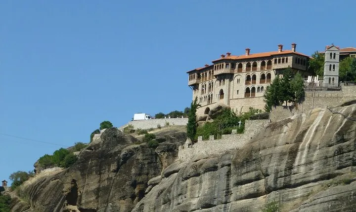 Meteora Kalambaka Private Adventure from Athens