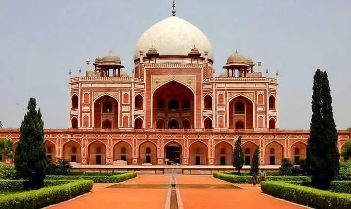 Private Tour : Old and New Delhi tour by car