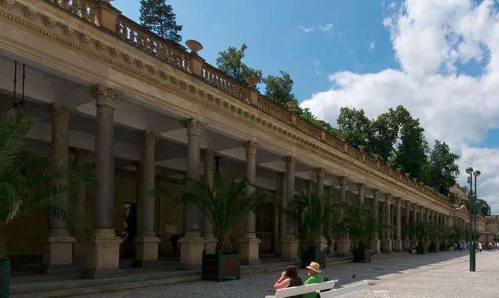 Full-Day Private Karlovy Vary Tour from Prague