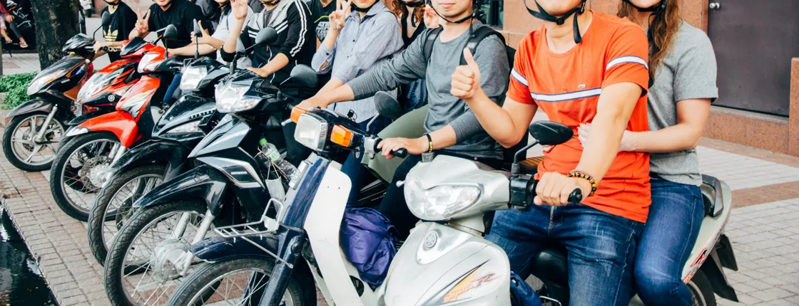 Ho Chi Minh City motorcycle food tour by night