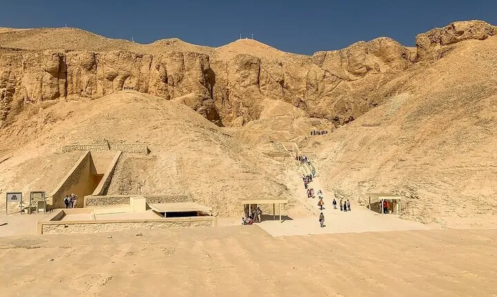Valley of Queens and Valley of the Nobles in Luxor