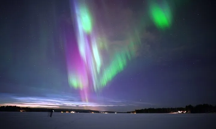Rovaniemi Northern Lights: Unlimited Hunt with a Guaranteed Sight