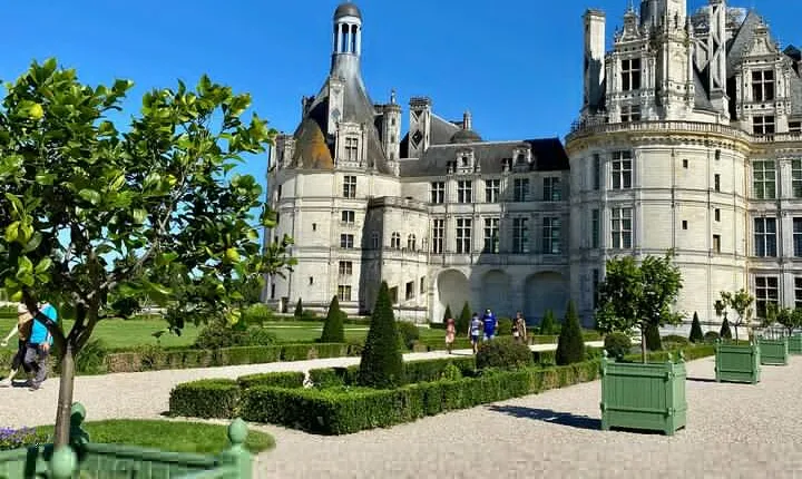 5-day Private Loire Castles, Mont Saint-Michel, D-Day from Paris