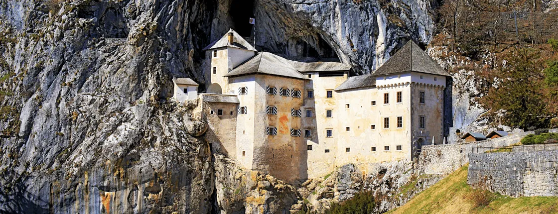 Top choice Postojna cave and Predjama castle tour
