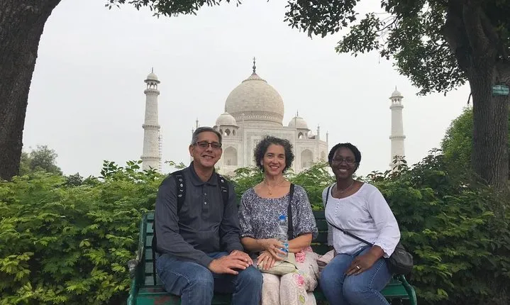 Agra Local Tour With Guide