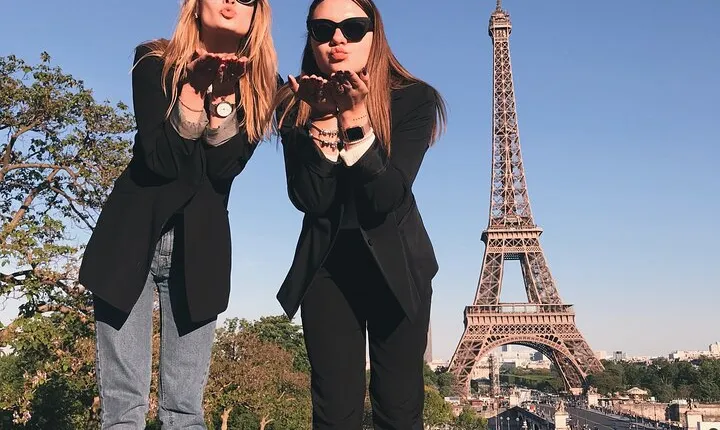 Private transfer from Paris CDG Airport 