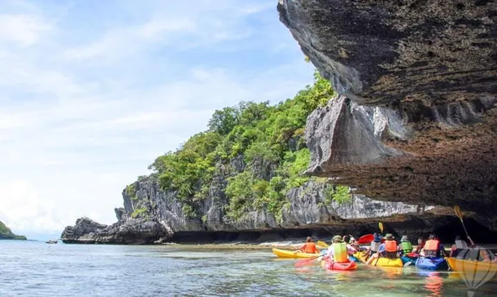 Angthong Marine Park& Green Island Tour speed boat from Koh Samui