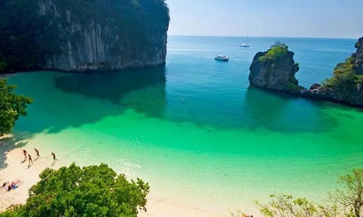 Krabi to James Bond and Hong Islands Offbeat Speedboat Tour