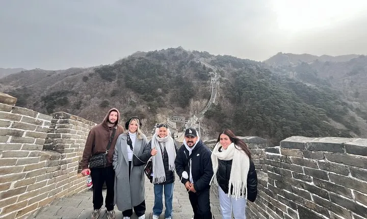 Airport Layover Transfer Service to Mutianyu Great Wall & City Sightseeing 