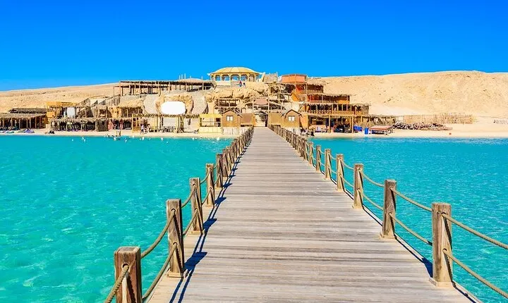 Orange Bay Island Boat Trip, Snorkeling and Parasailing-Hurghada