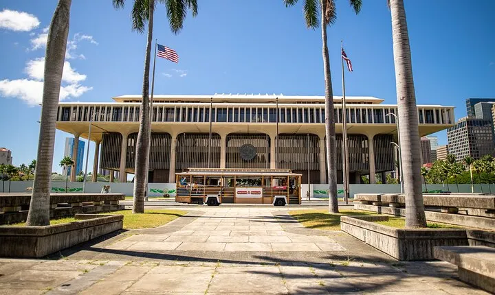 Waikiki Trolley Red Line Heroes & Legends Hop-on Hop-off Tour