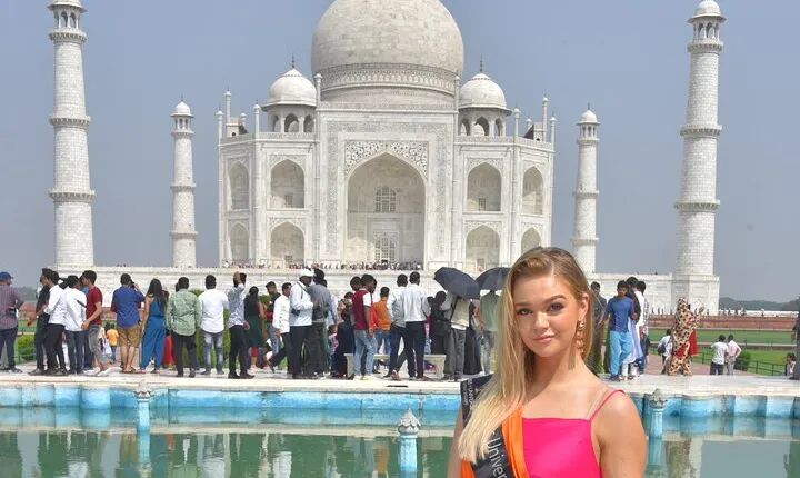 From Delhi: Taj Mahal Sunrise Baby Taj & Agra Fort Tour By Car