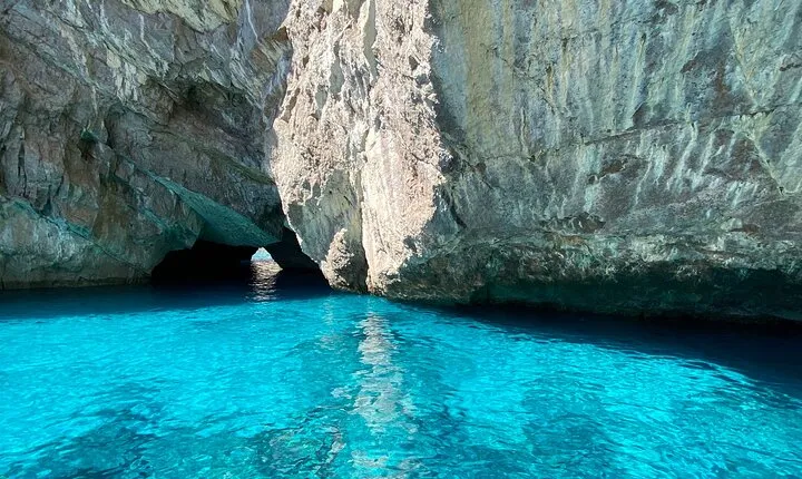 Half day tour of Capri by private boat