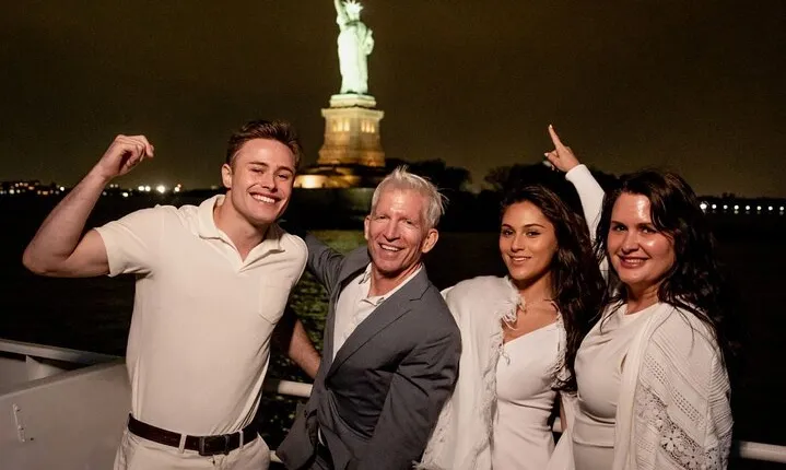New York City Skyline Dinner Cruise