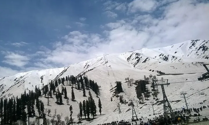 Private Custom Tour: Gulmarg local Sightseeing with guide
