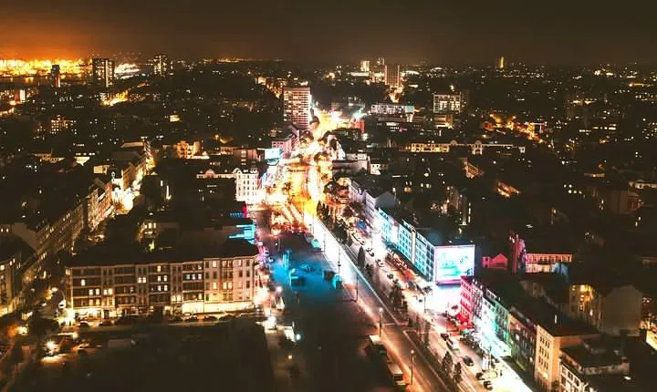 Hamburg Reeperbahn Small-Group Walking Tour
