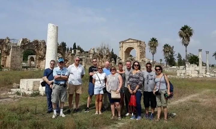 Beirut to Sidon, Tyre and Maghdouché: Daily Tours with Lunch