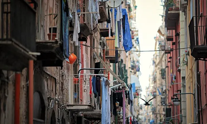 Half Day Tour of Street Art and Spanish Quarters