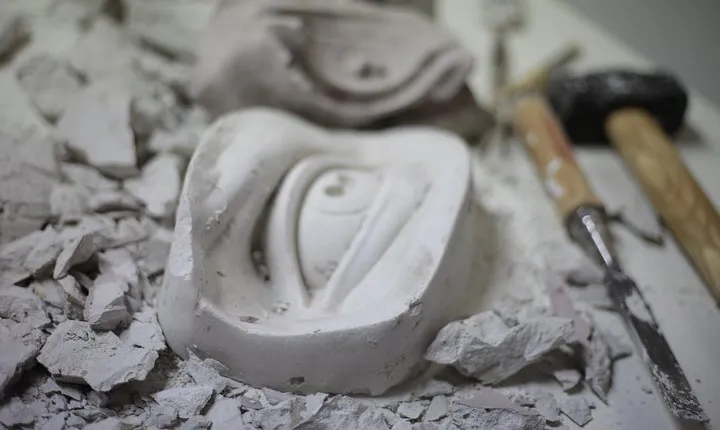 Sculpt like Michelangelo