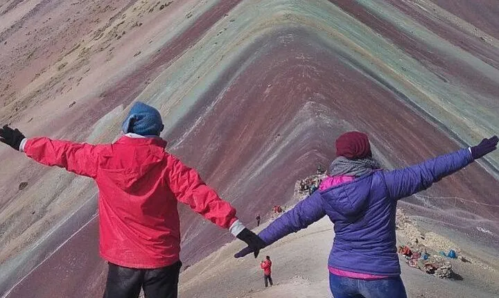 Rainbow Mountain Perú Full Day Group Shared Service