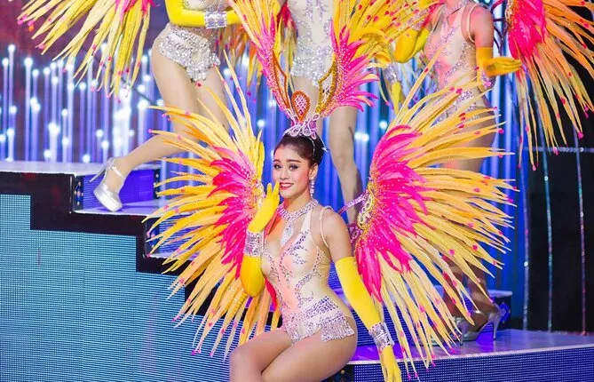 Alcazar Cabaret Admission Ticket With Round Transfer, Pattaya