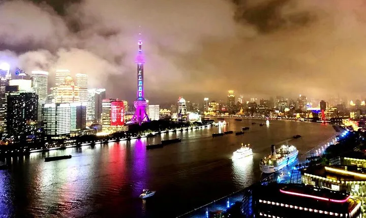 Shanghai Night Tour to Huangpu River with Dingtaifeng or Buffet at Cruiseship
