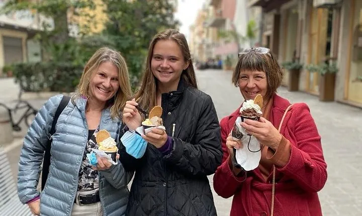 Food and Wine Walking Tour of Pescara with 5 Tastings