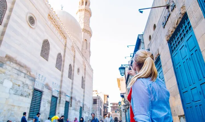 Downtown Cairo Half-Day Tour with Egyptian Dinner