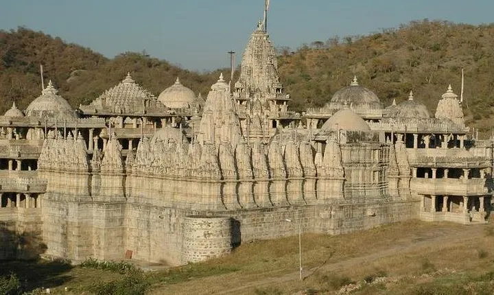 Private Transfer from Jodhpur to Udaipur with Ranakpur Jain Temple