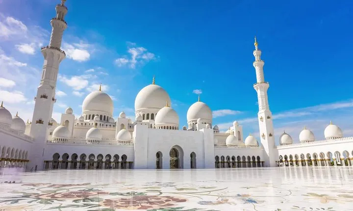 Abu Dhabi City Guided Tour