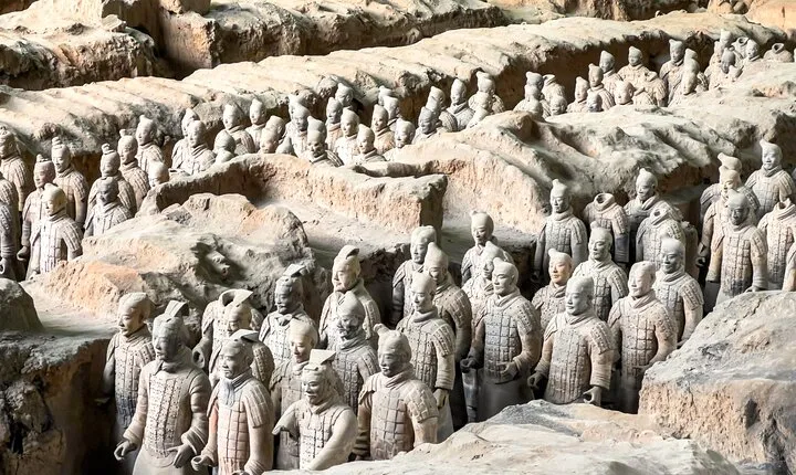 Xi’an Terracotta Warriors, City Wall and Tuktuk Food Tour