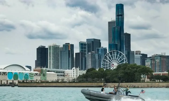 Chicago Shoreline Adventure Boat Tour