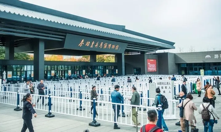 Private Xi'an Day Tour with Xi'an Railway Station Pick-up Options