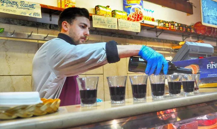 Rome: Trastevere Food Tour Wine Tasting and Local Expert Guide