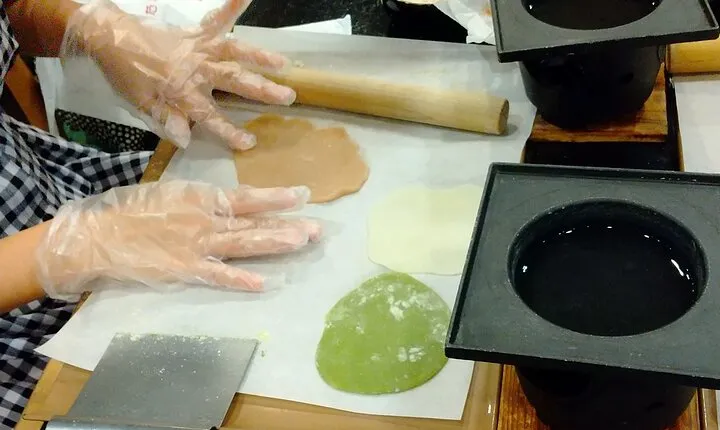 Arashiyama Highlights with making Japanese sweets