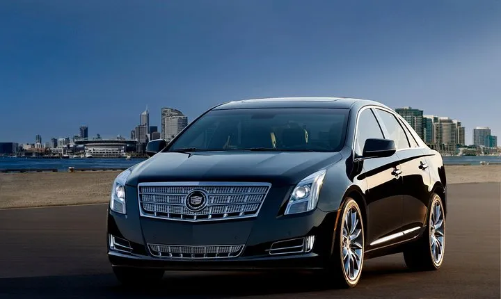 Arrival Transfer Denver Airport DEN to Denver City by Luxury Car