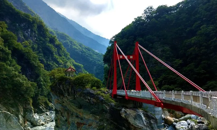 Full-Day Private Taroko National Park Tour from Hualien City