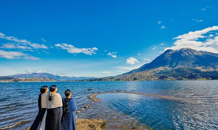 Full-Day Private Tour from Quito to Otavalo Indian Market