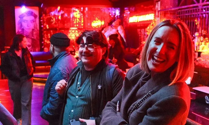 Hollywood Cocktails and True Crime Tour: 3 Drinks Included