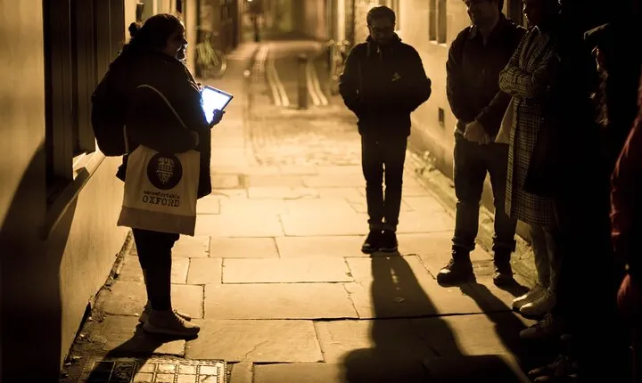 Haunted Oxford Tour - by Uncomfortable Oxford™