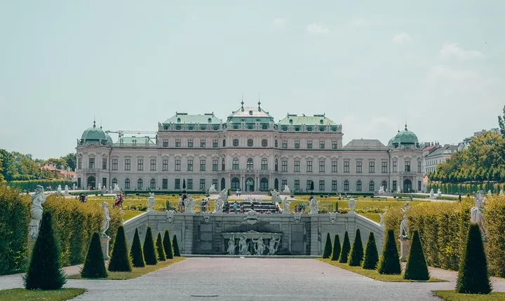Explore the Instaworthy Spots of Vienna with a Local