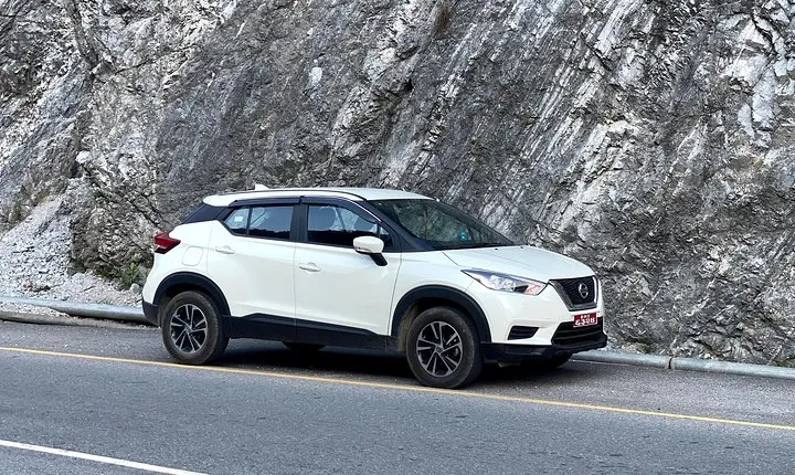  Pokhara To Kathmandu Private Tour with Luxuries Car and Jeep