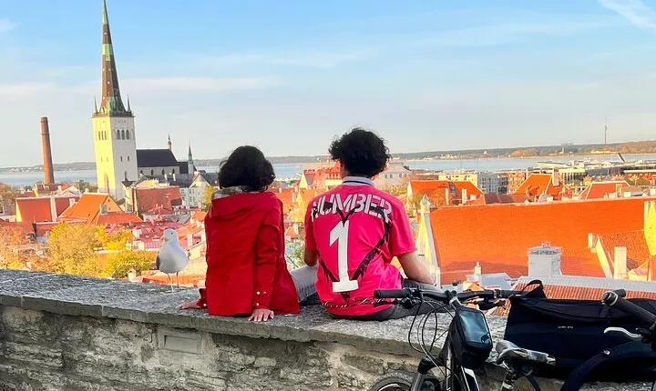 2-Hour Guided Walking Tour of Tallinn