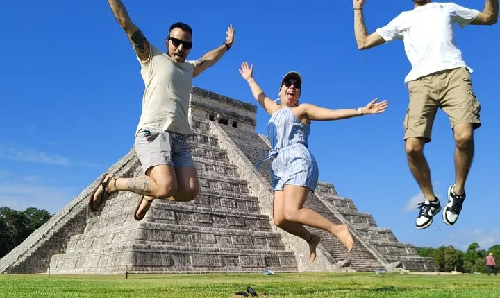 Chichen Itza, Private Cenote/Food Experience & the magic Izamal
