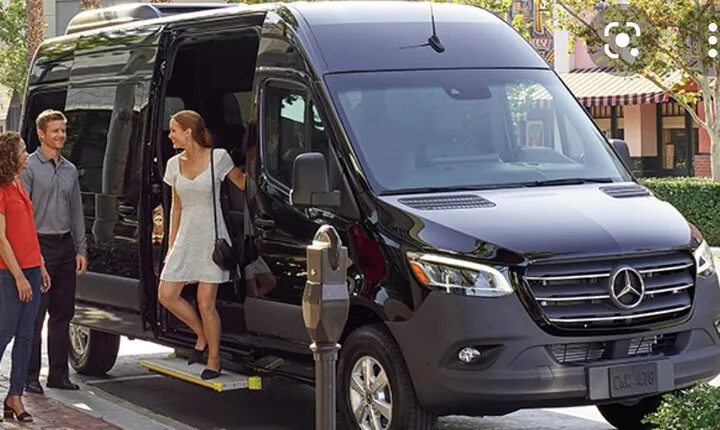 Orlando Private Transfer to Miami (UP TO 14 PASSENGERS)